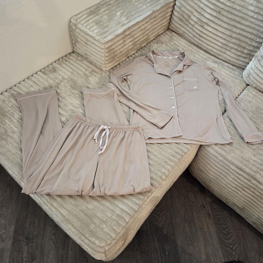 Born Sleepwear Pajama Set Women Small Mocha Tan Jersey Long Sleeve Pants